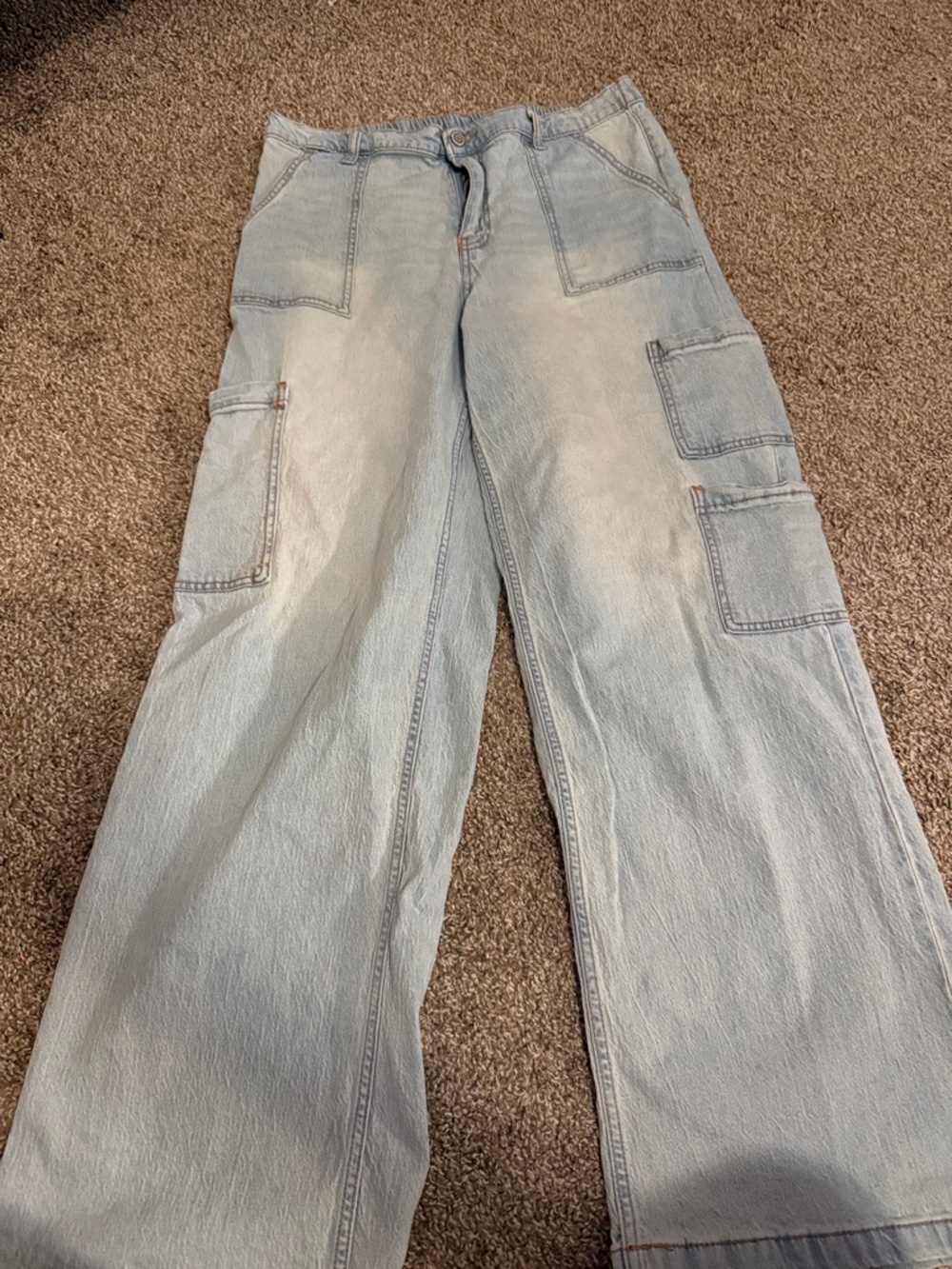 No Boundaries Light Wash Blue Straight Leg Jeans
